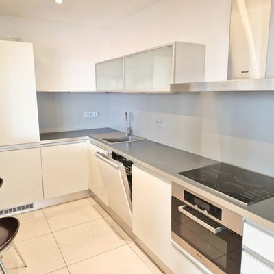 Location d’un appartement spacieux de 3 pièces, 100 m², Vieille Ville, Bratislava, Slovaquie